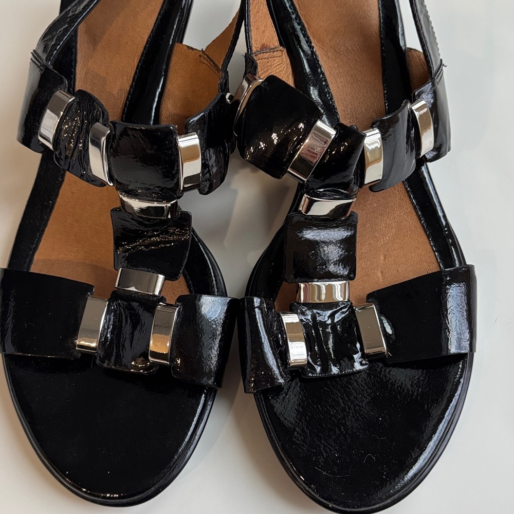 Women's Sofft Black patent Sandals NEW sz 10 med - Picture 3 of 4